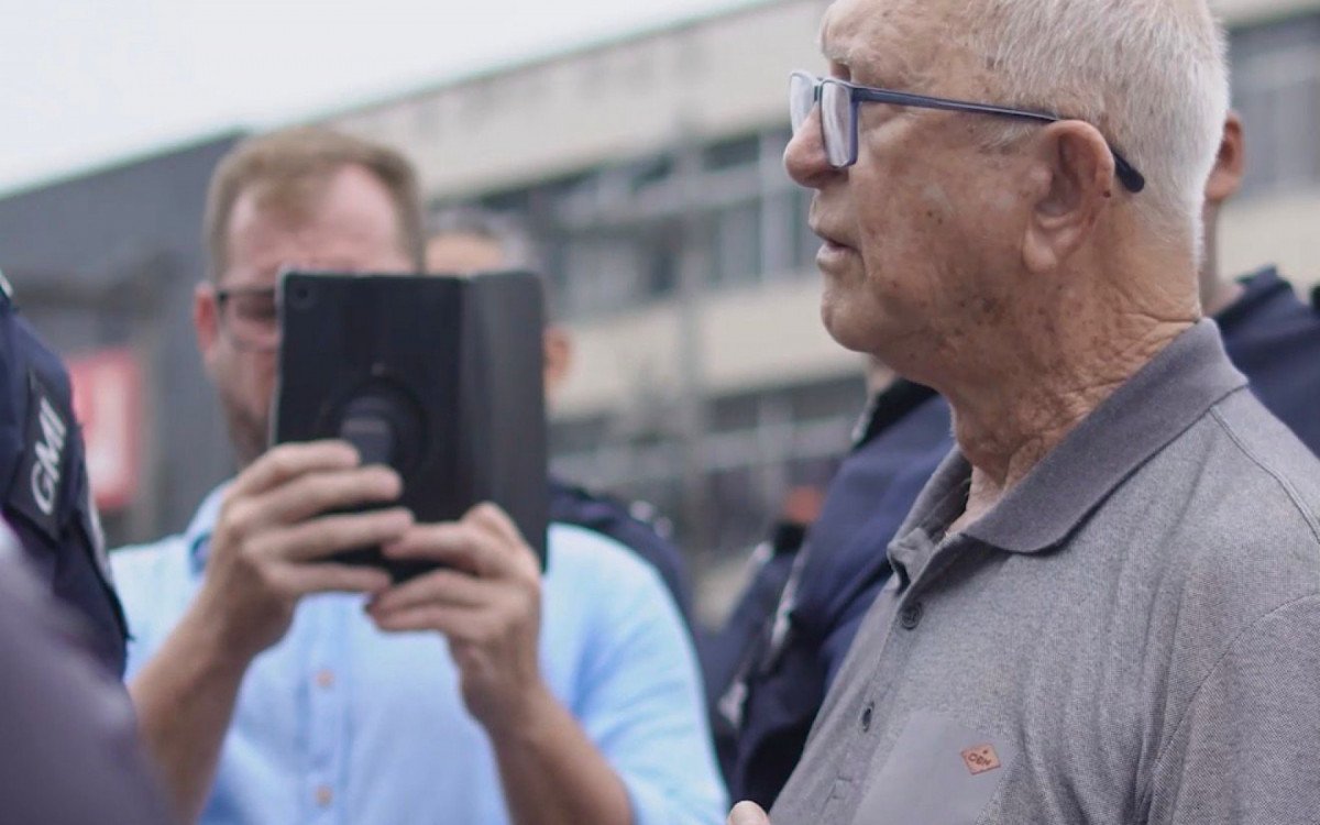 Hostilização ao Pai do Prefeito de Itaboraí Marca Protesto e Gera Repercussão Local
